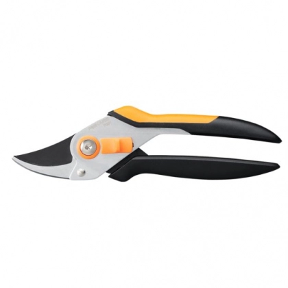 Секатор плоскостной металлический FISKARS Solid P331 1057163