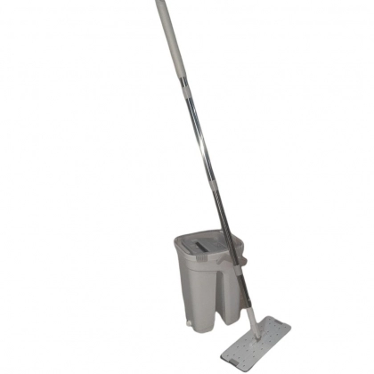 Chelak va siqqichga ega shvabra