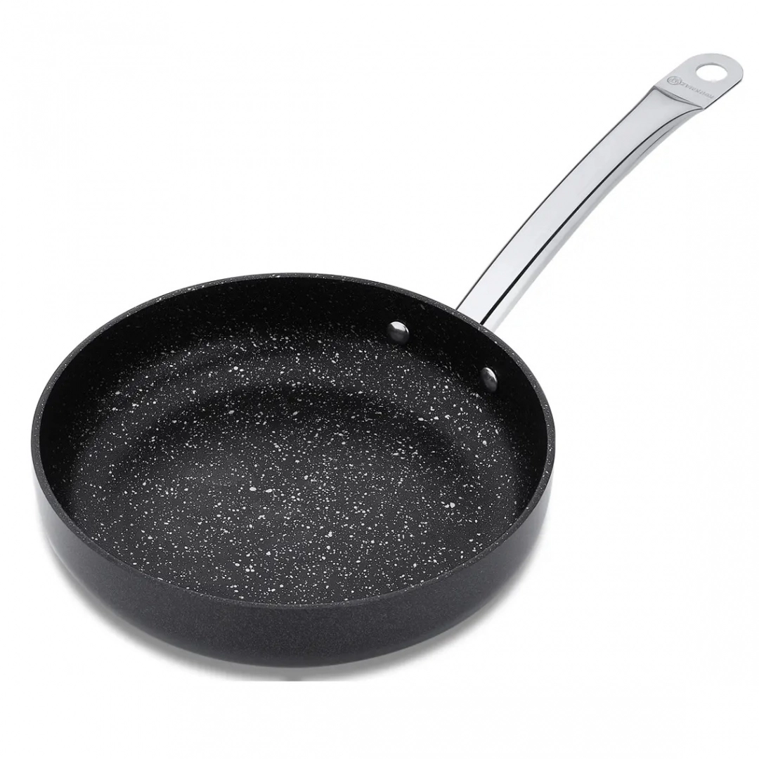 Korkmaz Proline Nero 30 sm tovasi (A2835)