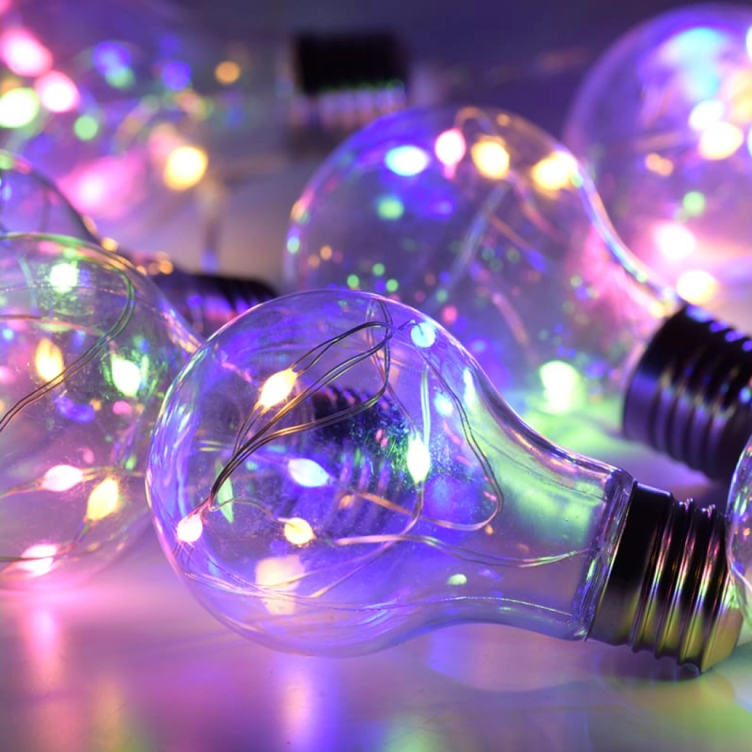 Гирлянда VEGAS Ретро лампы 4,5V 60 разноцветных мигающих RGB светодиодов