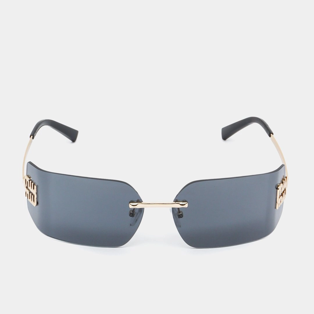 Ayollar uchun quyoshdan himoya qiluvchi Miu miu qora ko&lsquo;zoynagi