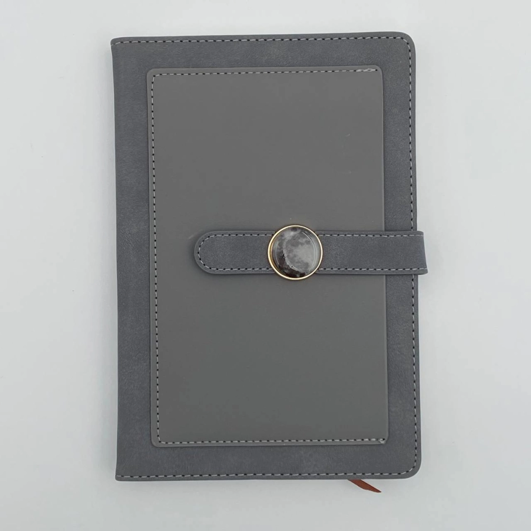 31-25 kulrang magnitli bloknoti (116 varaq)