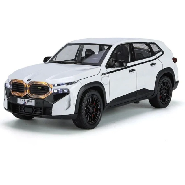 BMW XM 1/24 metall kolleksiya mashinasi
