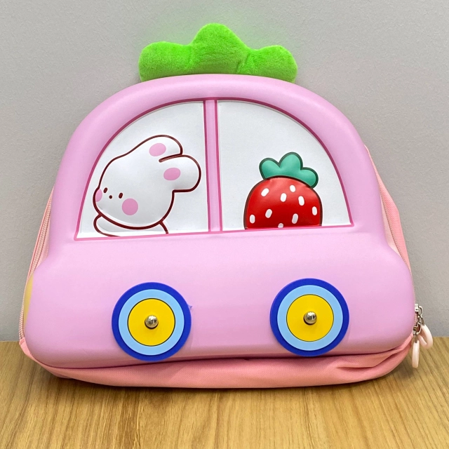 Bolalar ryukzaki  &ldquo;Pushti mashinacha&rdquo;